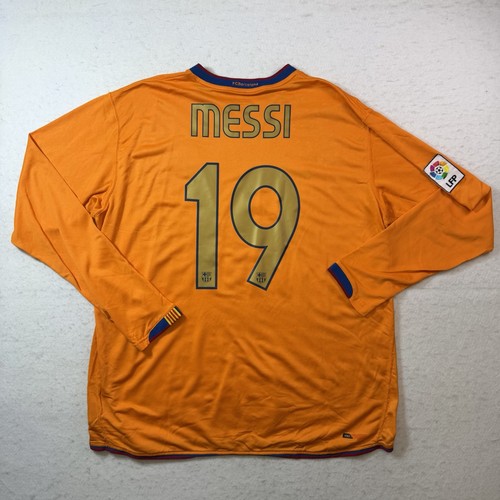 Nike player issue - player, barcelona